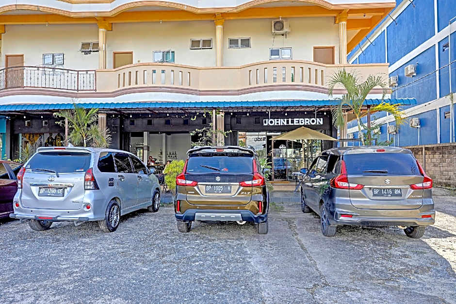 Collection O 91499 John Lebron House