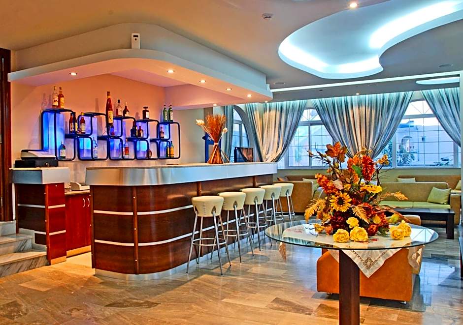 Sacallis Inn Beach Hotel