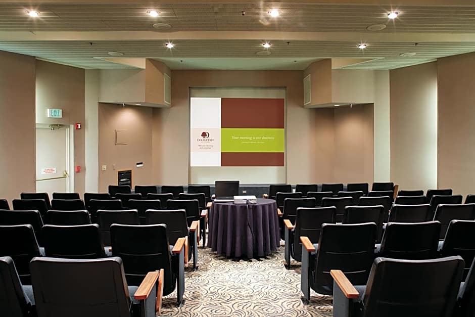 DoubleTree by Hilton Hotel Denver Aurora