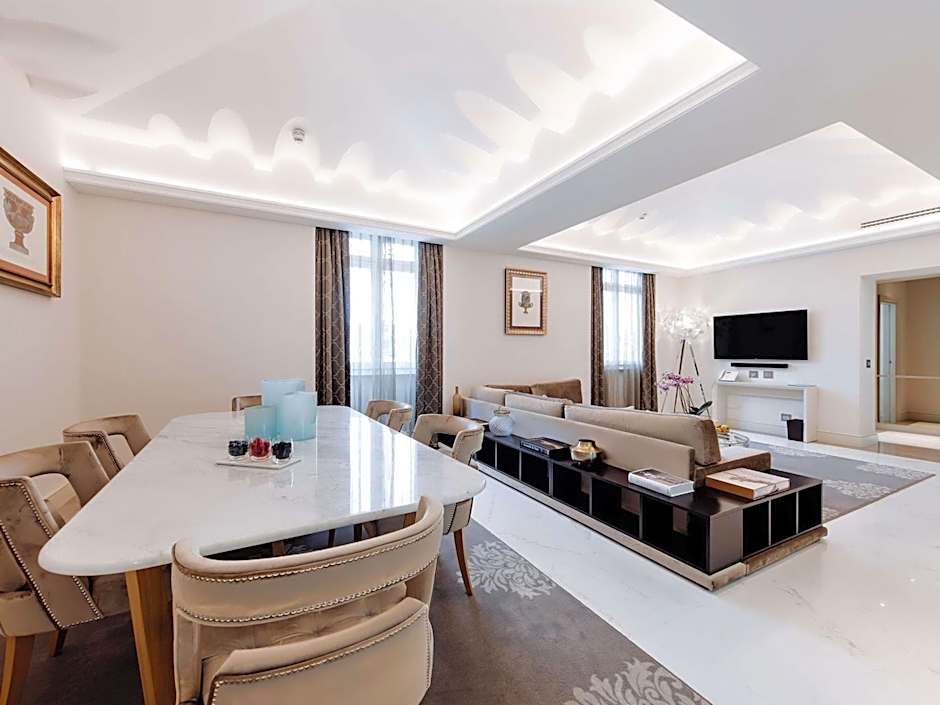Aleph Rome Hotel, Curio Collection By Hilton