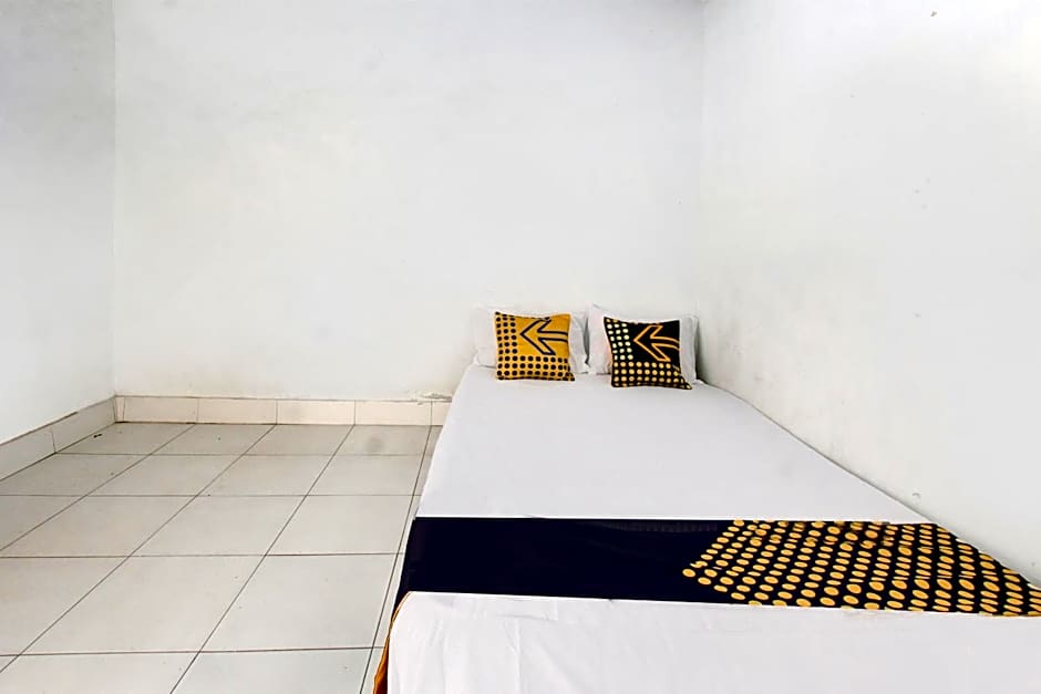 OYO Life 93153 Kos Jenggala