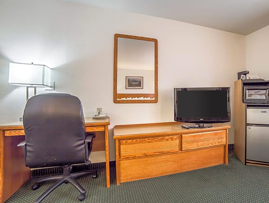 Quality Inn Belgrade - Bozeman Yellowstone Airport