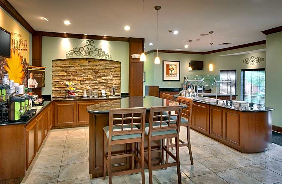 Staybridge Suites Omaha 80th and Dodge By IHG