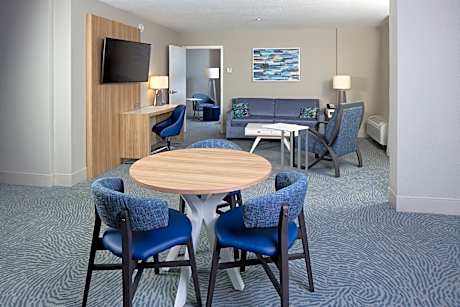 1 Bedroom Suite Oceanfront Kitchen Area