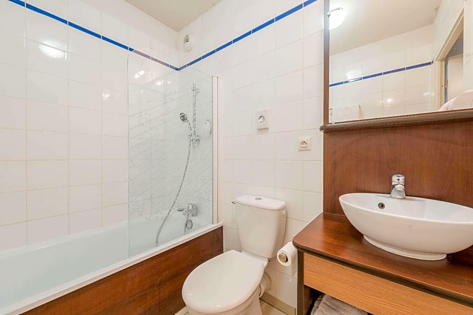 Comfort Suites Pau Idron