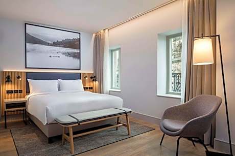 Superior Room - City Garden View