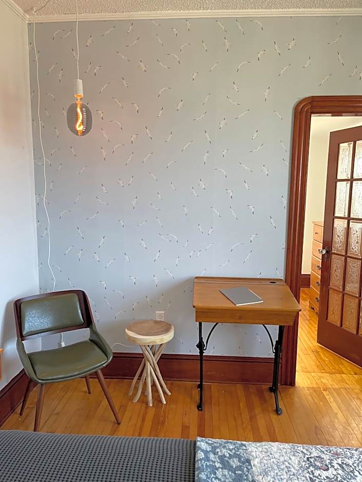 The Archie & Isidore Hotel