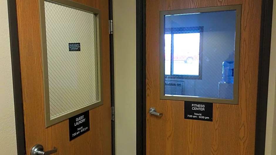 Super 8 by Wyndham Keokuk