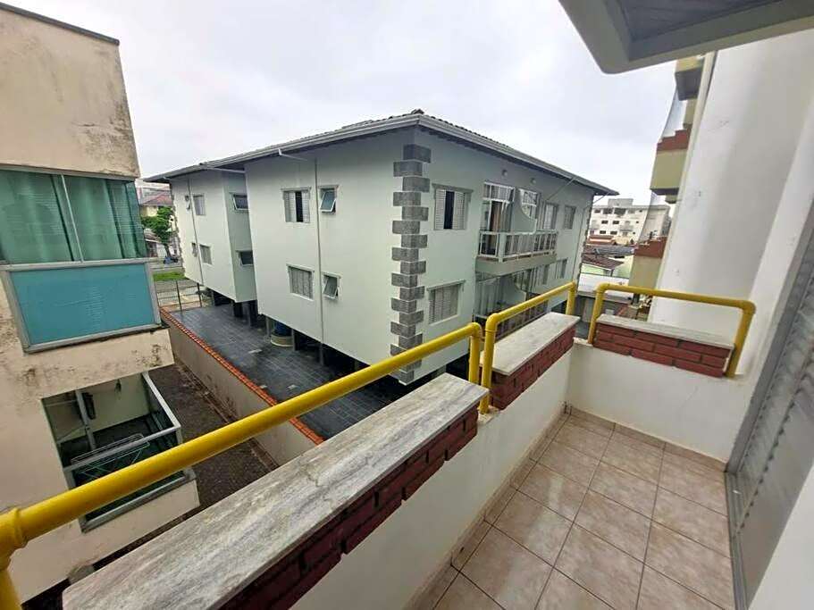 Apto. Ubatuba Praia Grande 2qts 2ban a 100m do mar