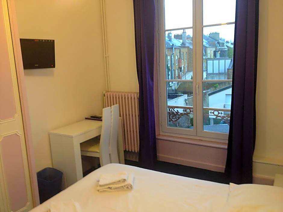 Hotel Couleurs Sud Centre-ville Gare Charleville-Mézières