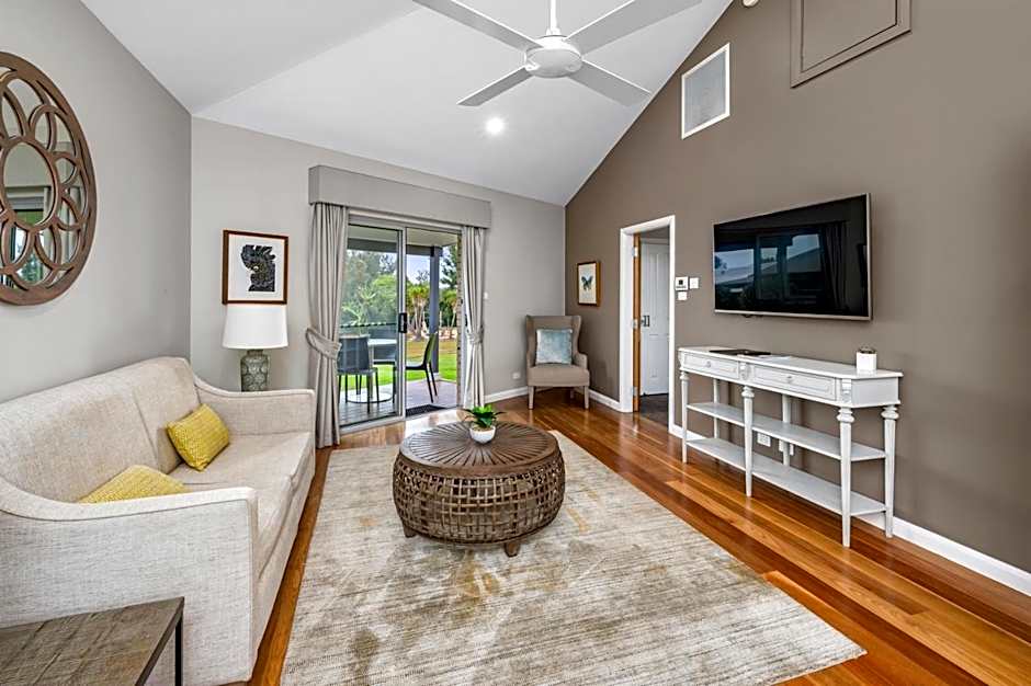 Photo 1 of 5 of Deluxe Villa