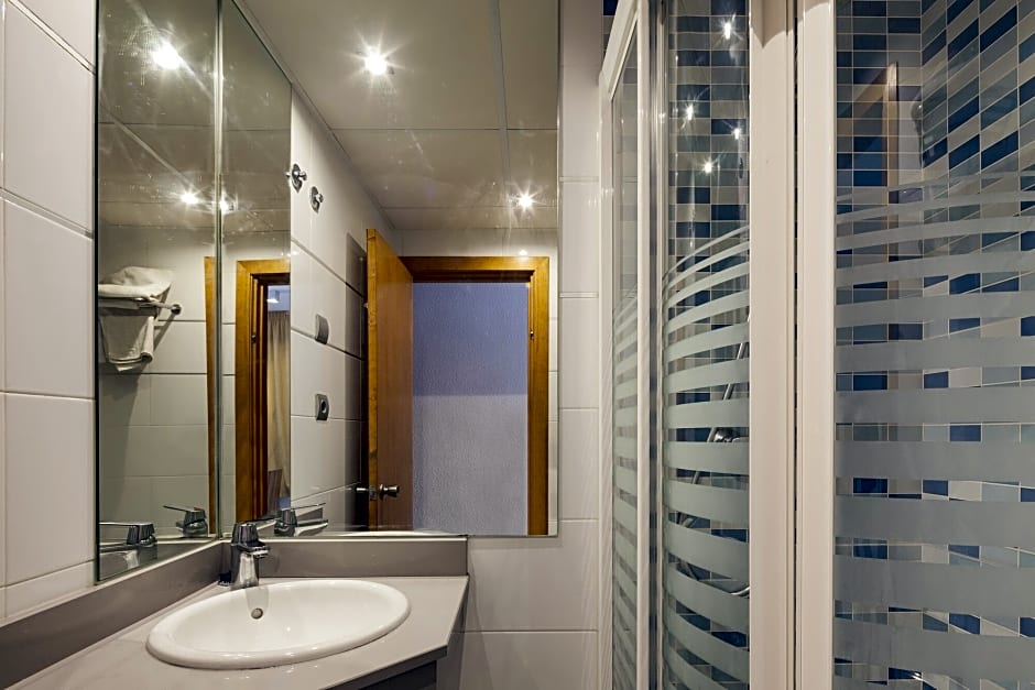 Ibiza JET Apartamentos - Adults Only