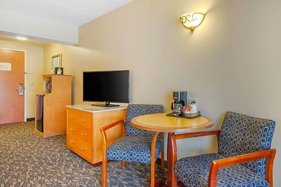 Clarion Inn Ormond Beach at Destination Daytona