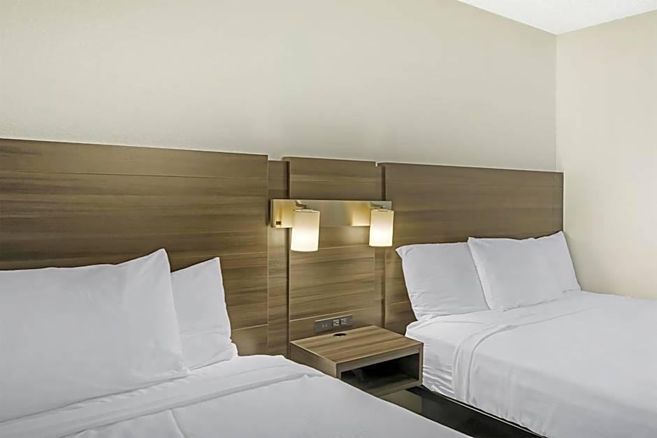 SureStay Studio by Best Western Virginia Beach Oceanfront