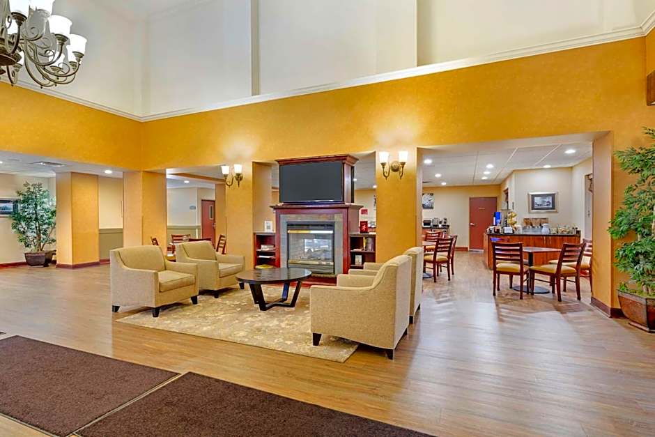 Best Western Plus Victor Inn & Suites