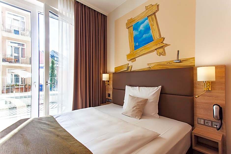 Stay! Hotel Boardinghouse