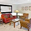 Days Inn & Suites by Wyndham Laurel Near Fort Meade