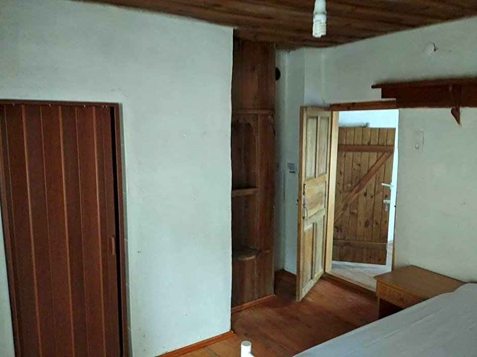 Koca Kapı Konaklama