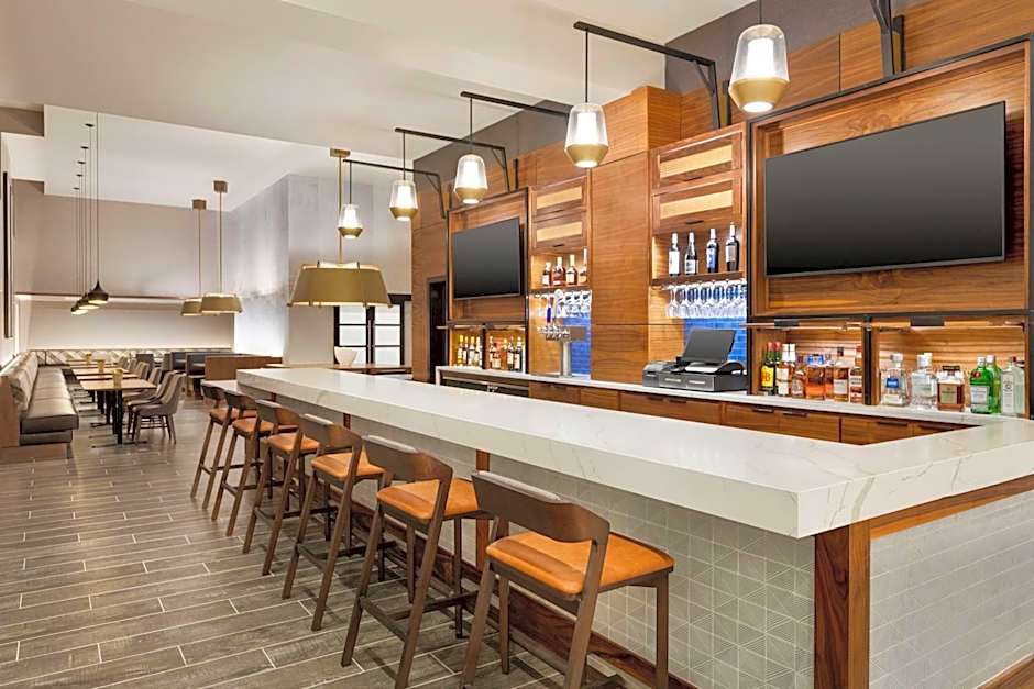 DoubleTree by Hilton Columbus Dublin