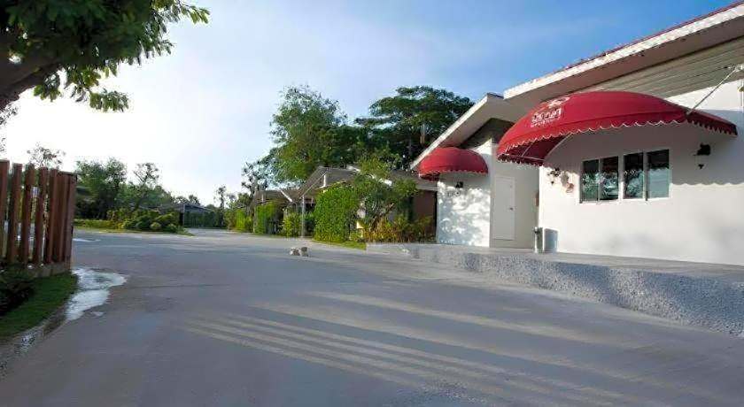 Baan Kula Mahasarakam