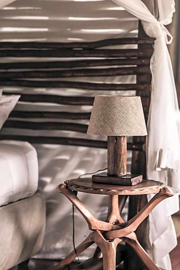Muweti Bush Lodge