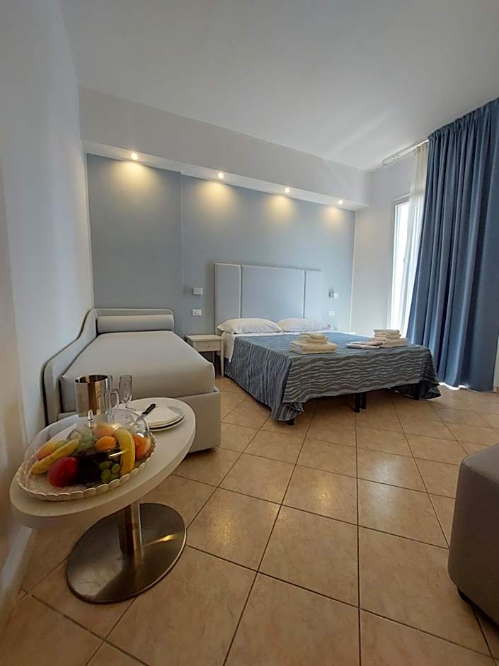 Hotel Caravel Park