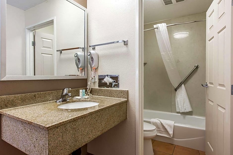 Comfort Inn Los Angeles
