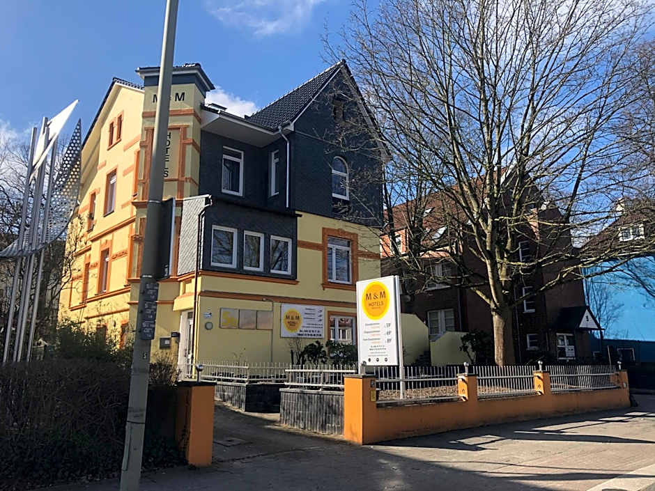 M&M Hotel - Harburg