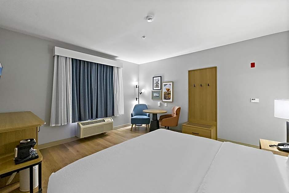 Hampton Inn & Suites Lancaster