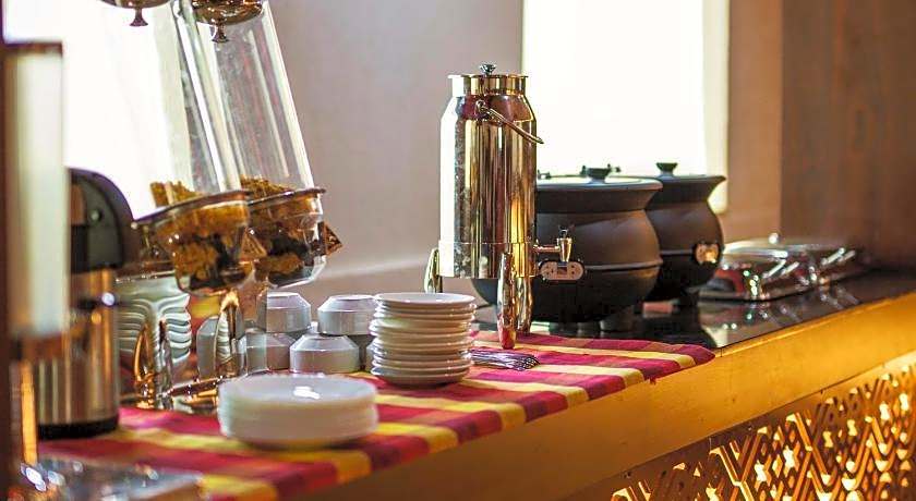 Hill Palace Hotel & Spa