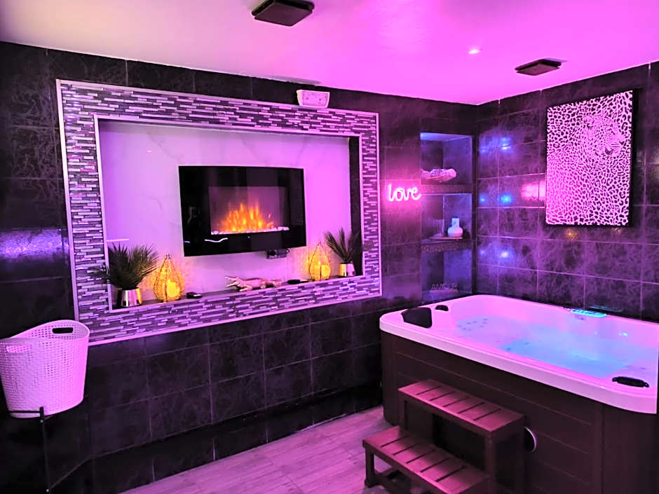 Romantica Room