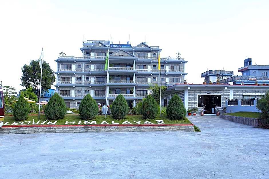 Hotel Crown Himalayas