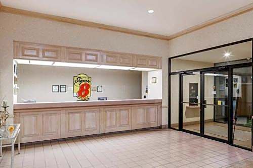 Super 8 by Wyndham Jasper TX
