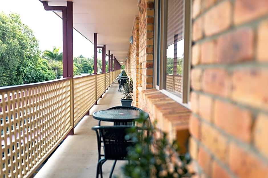 Kennedy Drive Boutique Motel & Nursery- Close To City Centre & Airport