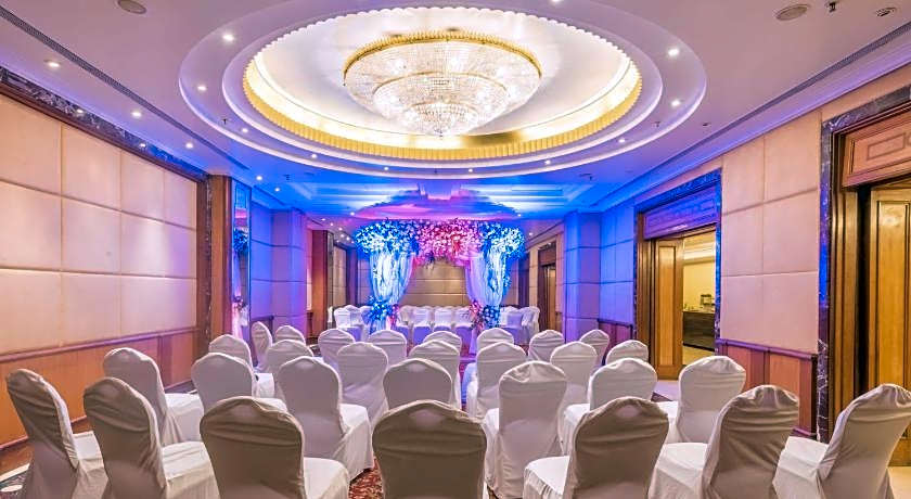 Hotel Parle International