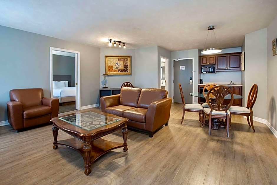 Days Inn & Suites by Wyndham Moncton