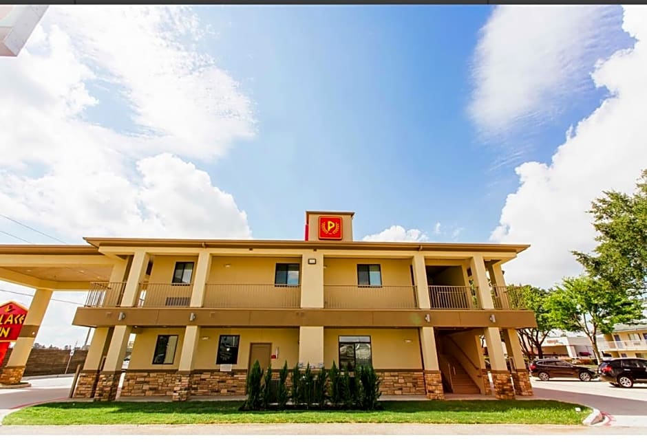 Palace Inn