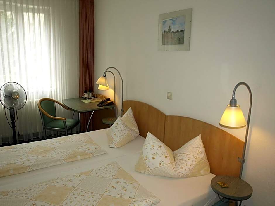 Central-Classic Hotel