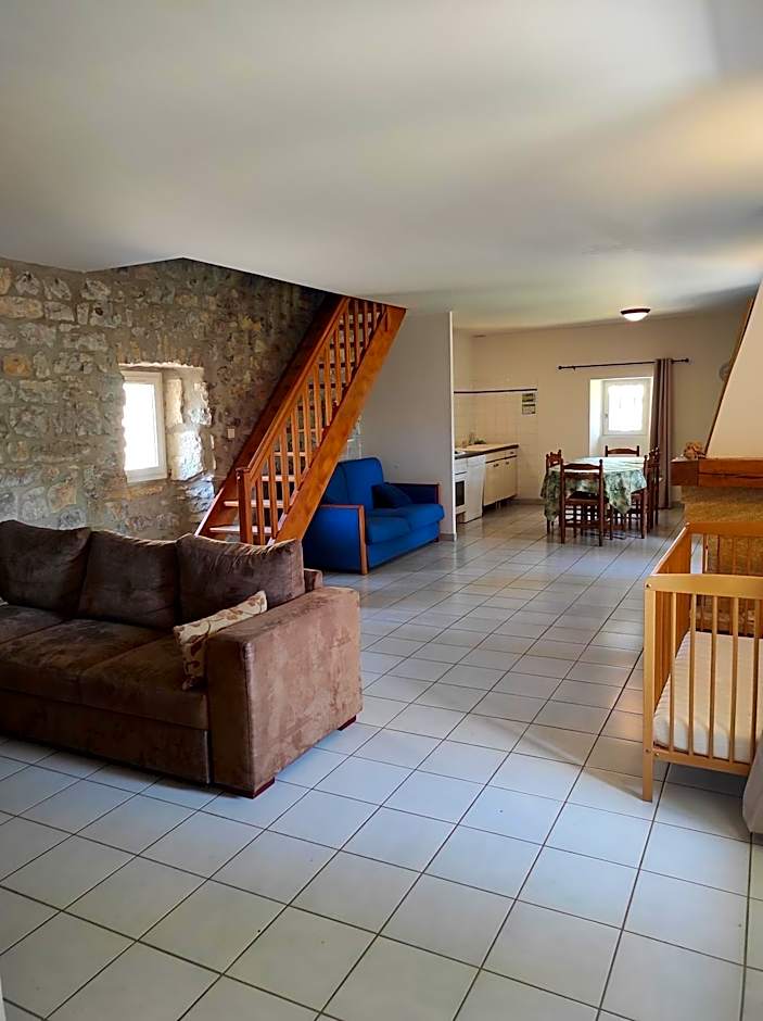 Logis Hôtel Restaurant Gîte La Bastide du Vébron