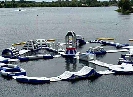 53A kingfisher court tattershall lakes luxury hot tub holidays