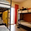 Sunflower City Student Hostel & Bar