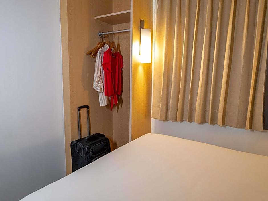Ibis Merida