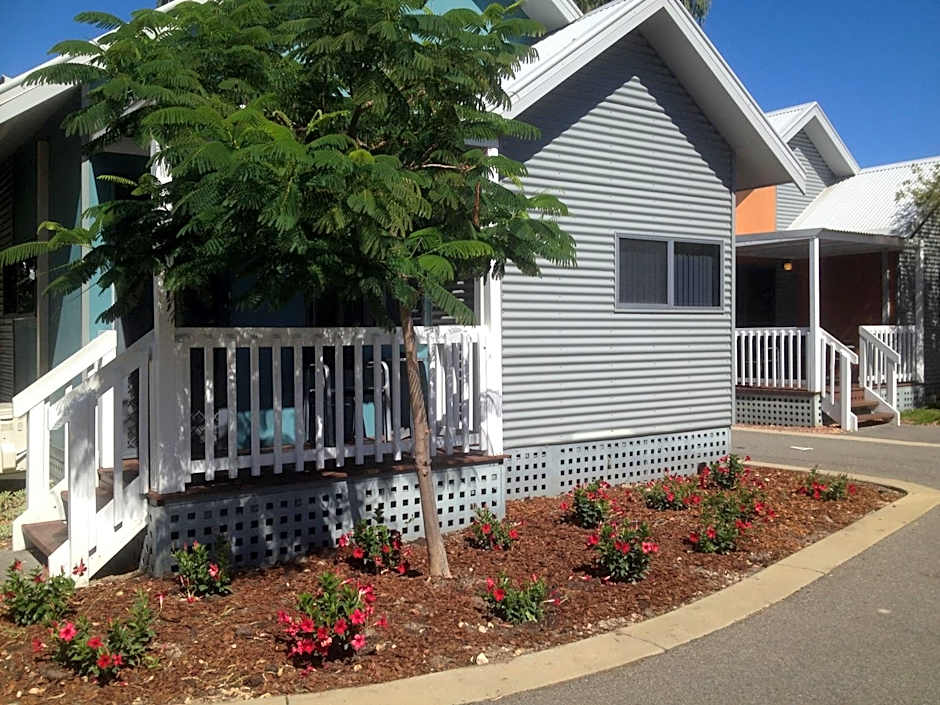 Mandurah Ocean Marina Chalets