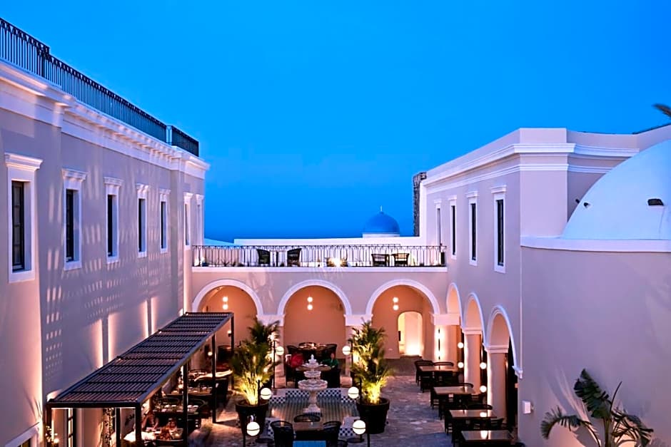 Katikies Garden Santorini - The Leading Hotels Of The World