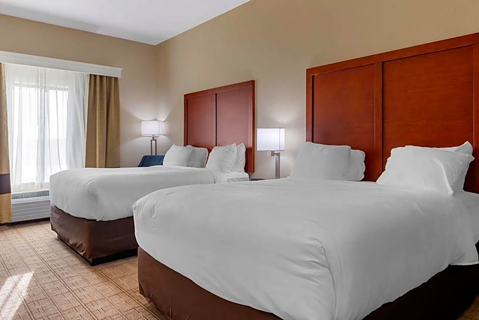 Comfort Inn & Suites