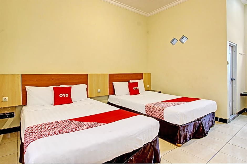 OYO 93660 New Family Hotel Syariah