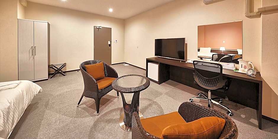 Crown Hotel Okinawa Annex