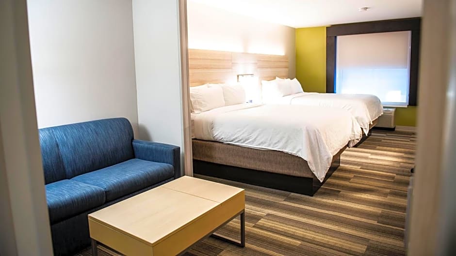 Holiday Inn Express Hotel & Suites Sedalia By IHG
