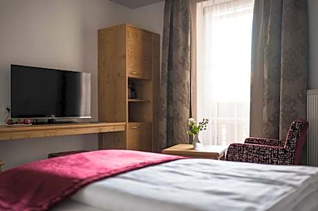 Comfort Single Room with Balcony