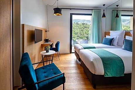 Superior Room with Balcony
